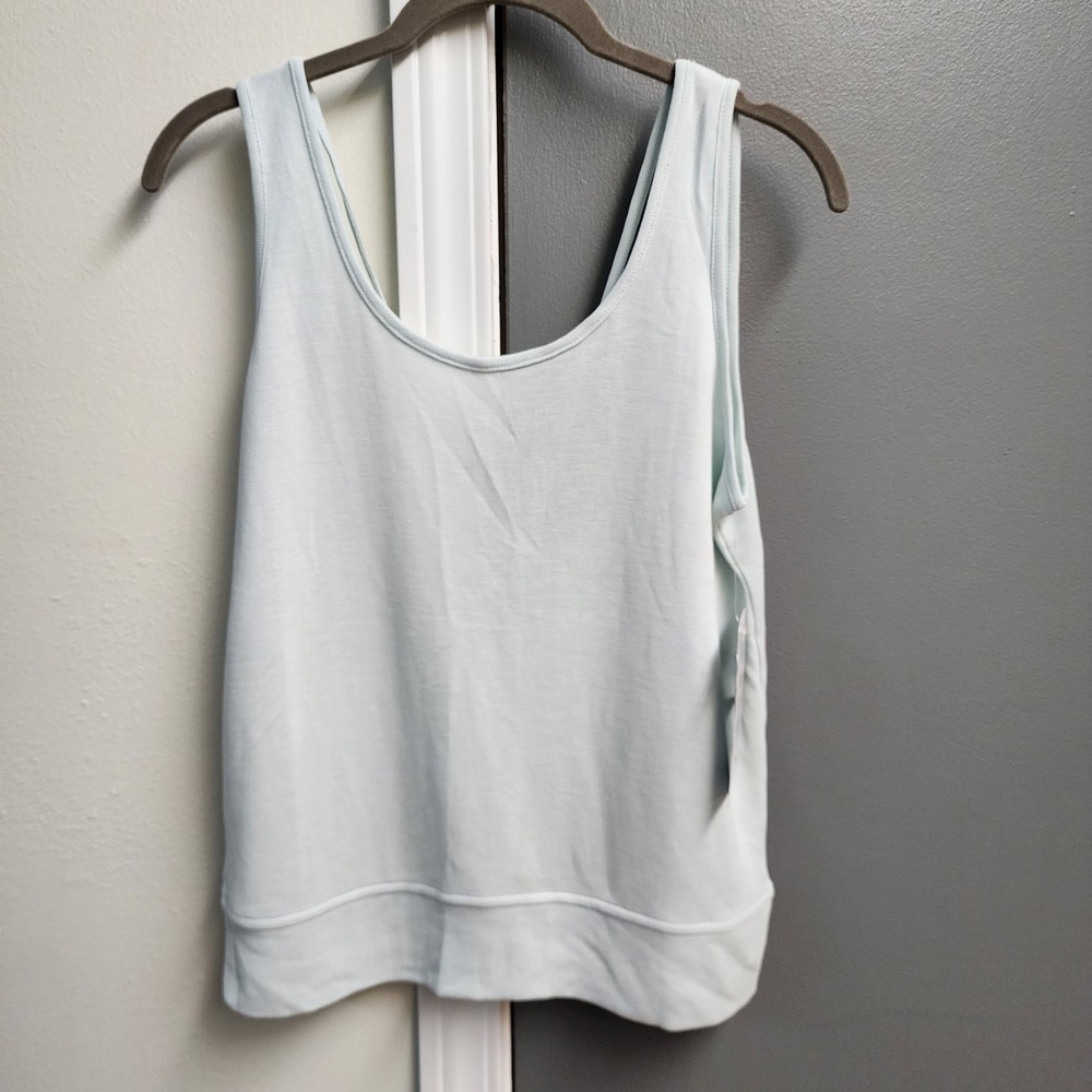 Athleta Serenity V Back Sleeveless Tank Top Shirt XS Modal Stretch Luxury Mint
